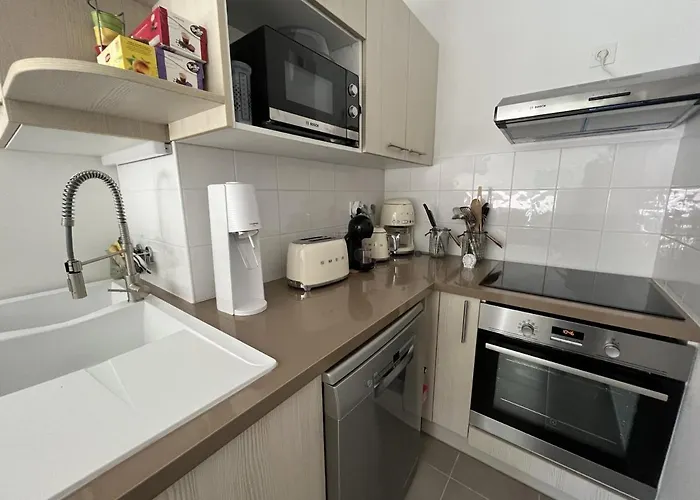 Apartamento T3 En Centre D'arcachon, 2 Min Plage, 5 Min Gare, Balcon, Parking Sécurisé, Wifi, Ménage Inclus - Fr-1-374-193 *