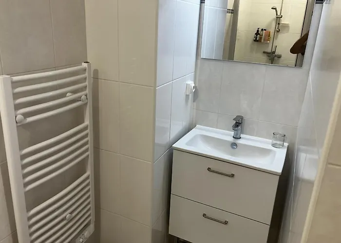 Apartamento T3 En Centre D'arcachon, 2 Min Plage, 5 Min Gare, Balcon, Parking Sécurisé, Wifi, Ménage Inclus - Fr-1-374-193 Arcachón